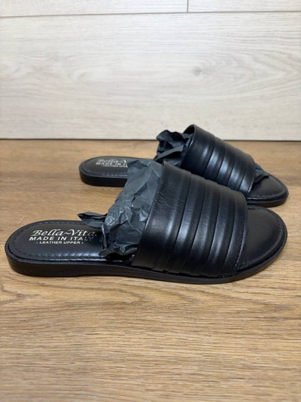 Bella Vita RYA-Italy Women’s Slide Sandals Black Italian Leather Size 6.5M